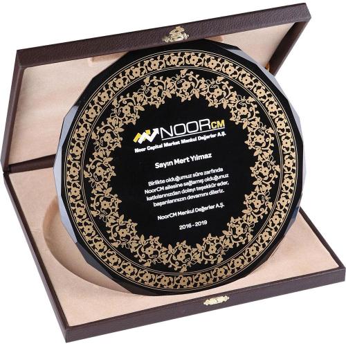 Kutulu Kristal Plaket ( 25 x 25 cm )