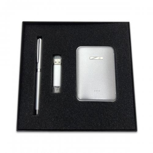 78 Set: Powerbank - Roller Kalem - USB Bellek 32GB